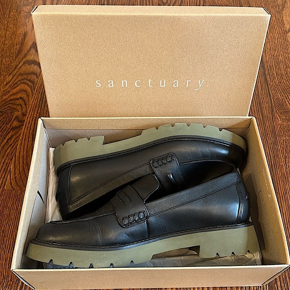 NWT! Sanctuary Black Loafers - Size 10 - Picture 2 of 12